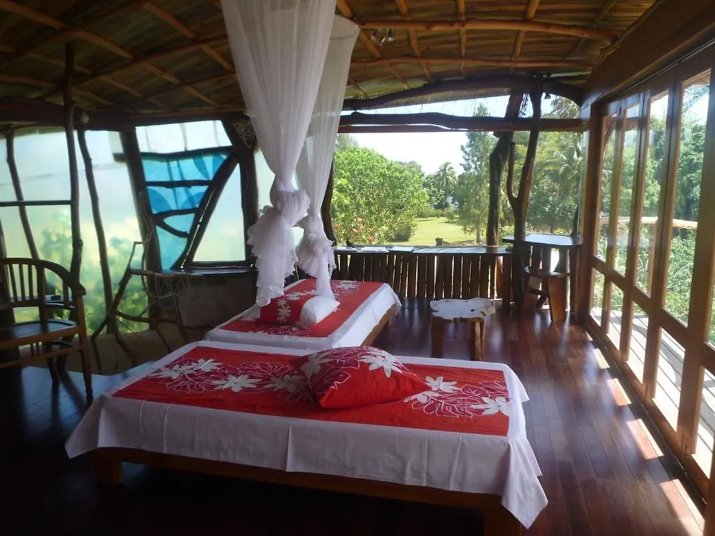 Vanira Lodge Teahupoo