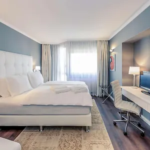 Mercure Raphael 4* Vienna